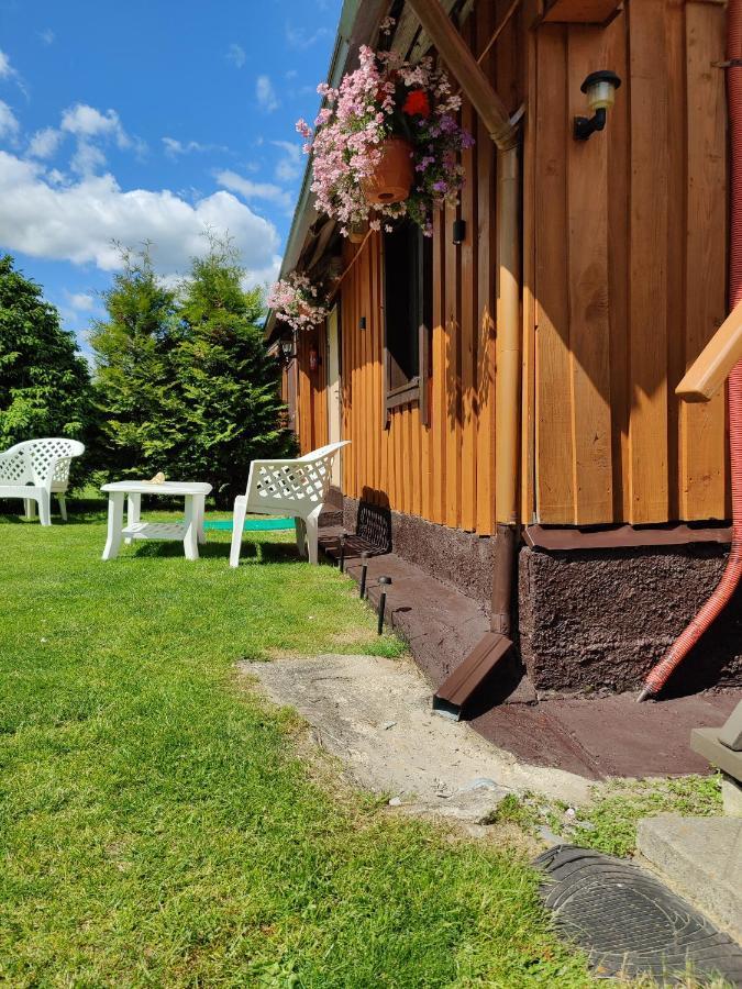 Villa Zalioji Paduyelis Exterior foto